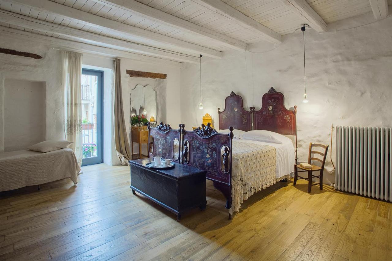 Wundergarten Dimora Dei Frati Bed & Breakfast Gratteri ภายนอก รูปภาพ